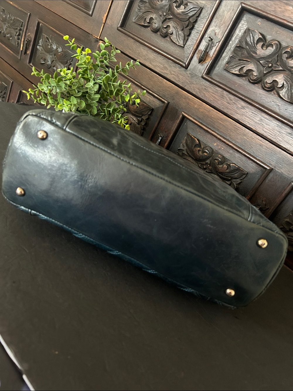 Beautiful Quilted Dark Green Leather Tote with Chain Straps - Picture 14 of 17